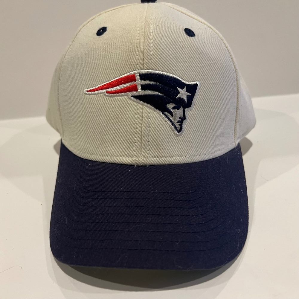 NFL Team Apparel New England Patriots Hat White Navy Blue Adjustable Cap